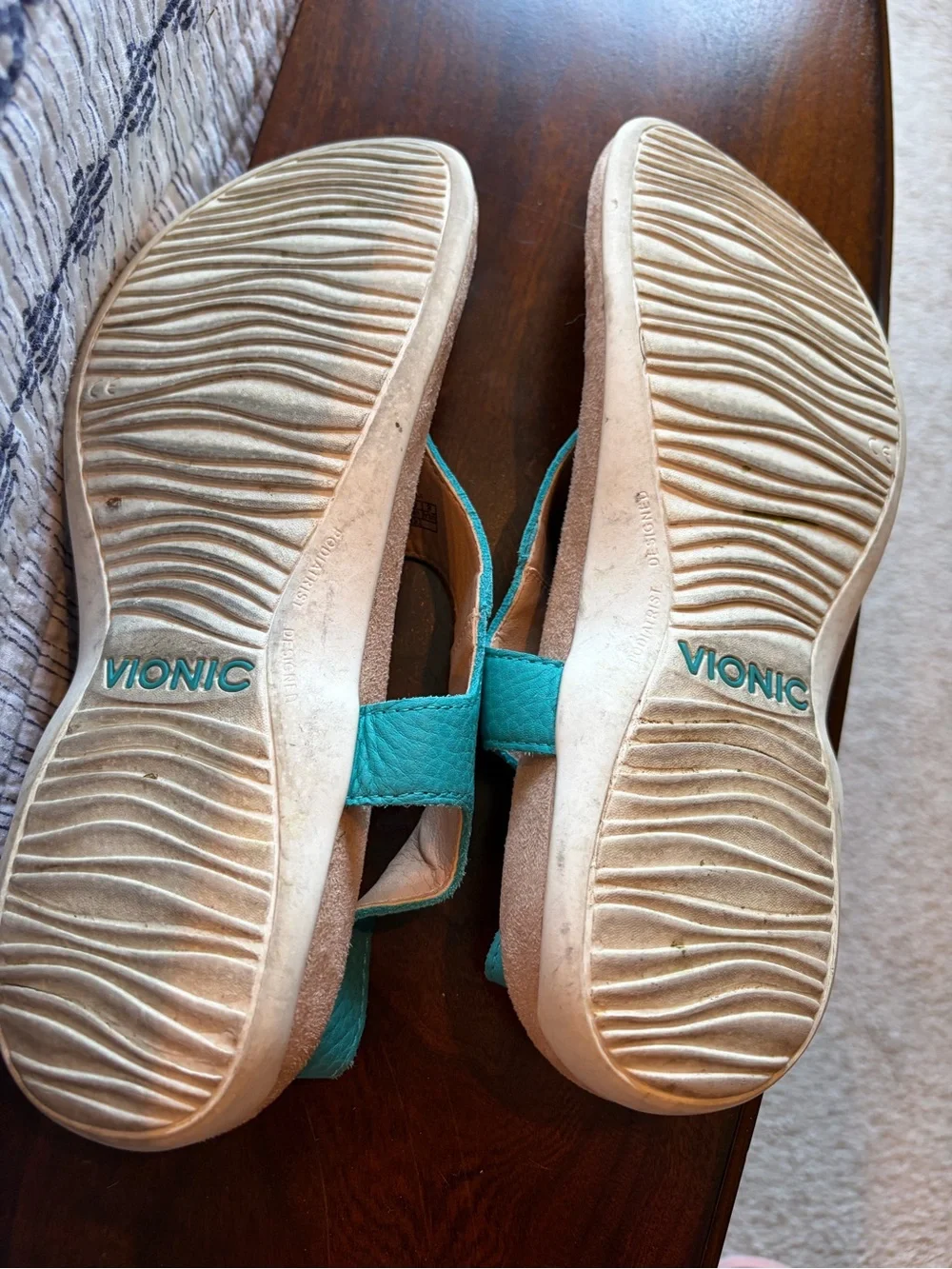 Vionic supportive women